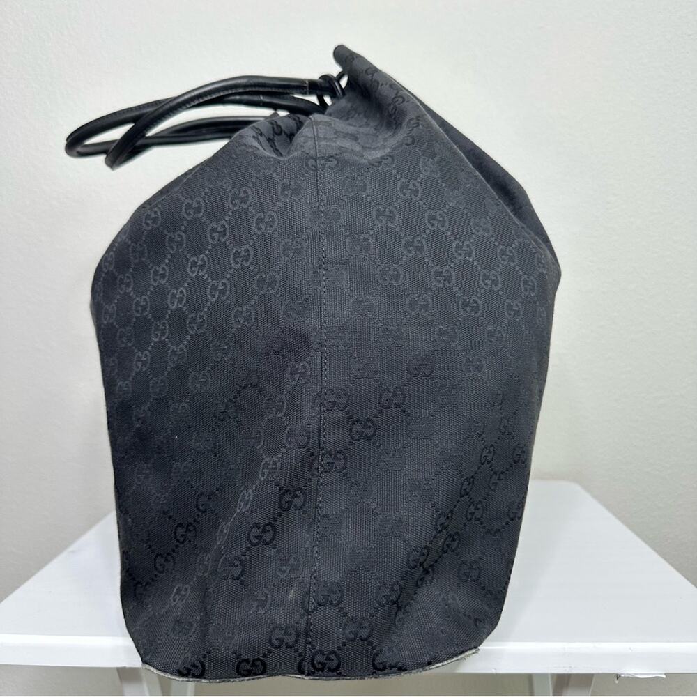 GUCCI GG Monogram Black Canvas Drawstring Large Bucket Bag Tote - Picture 3 of 10